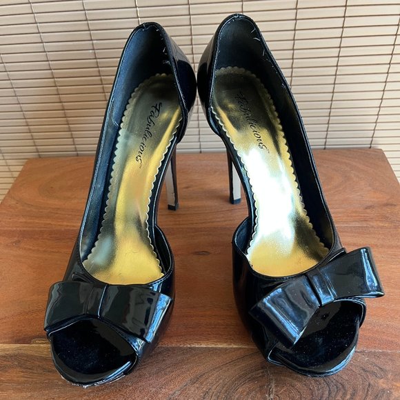 Fabulicious Shoes - Fabulicious open-toed 4.5” Stilletos – Size 9/9.5 - $15